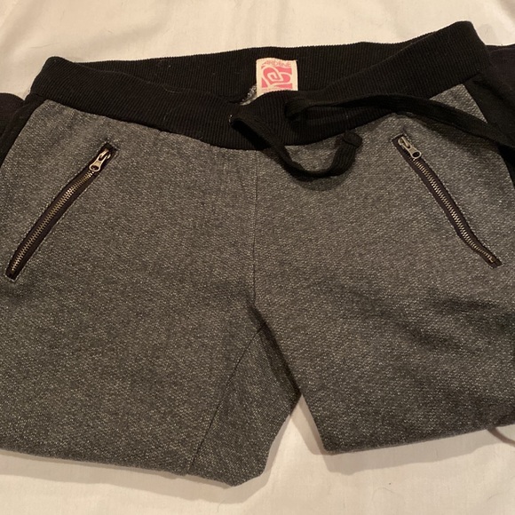 Fleece capris - Picture 2 of 7